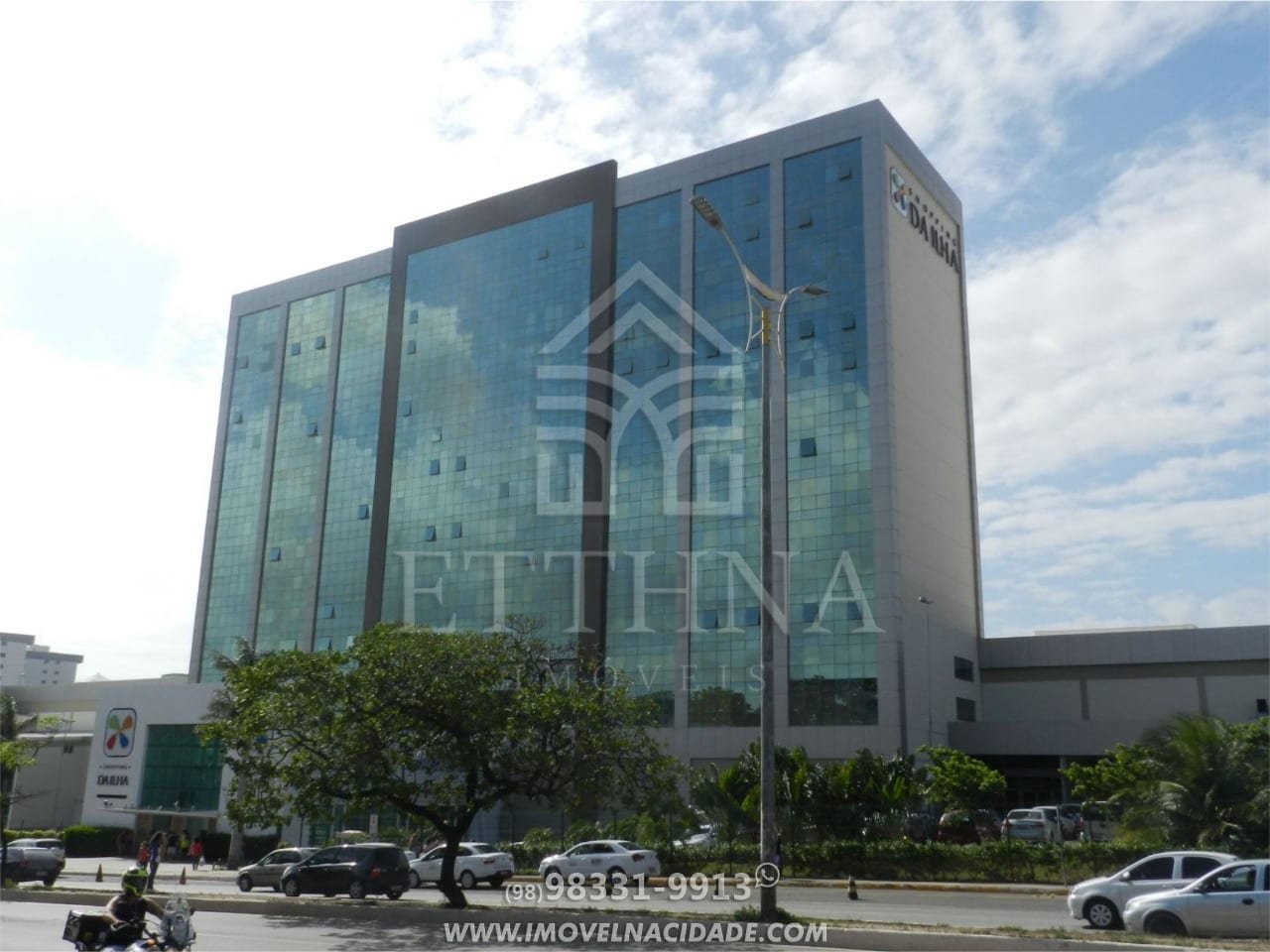 Centro Empresarial Shopping da Ilha 8